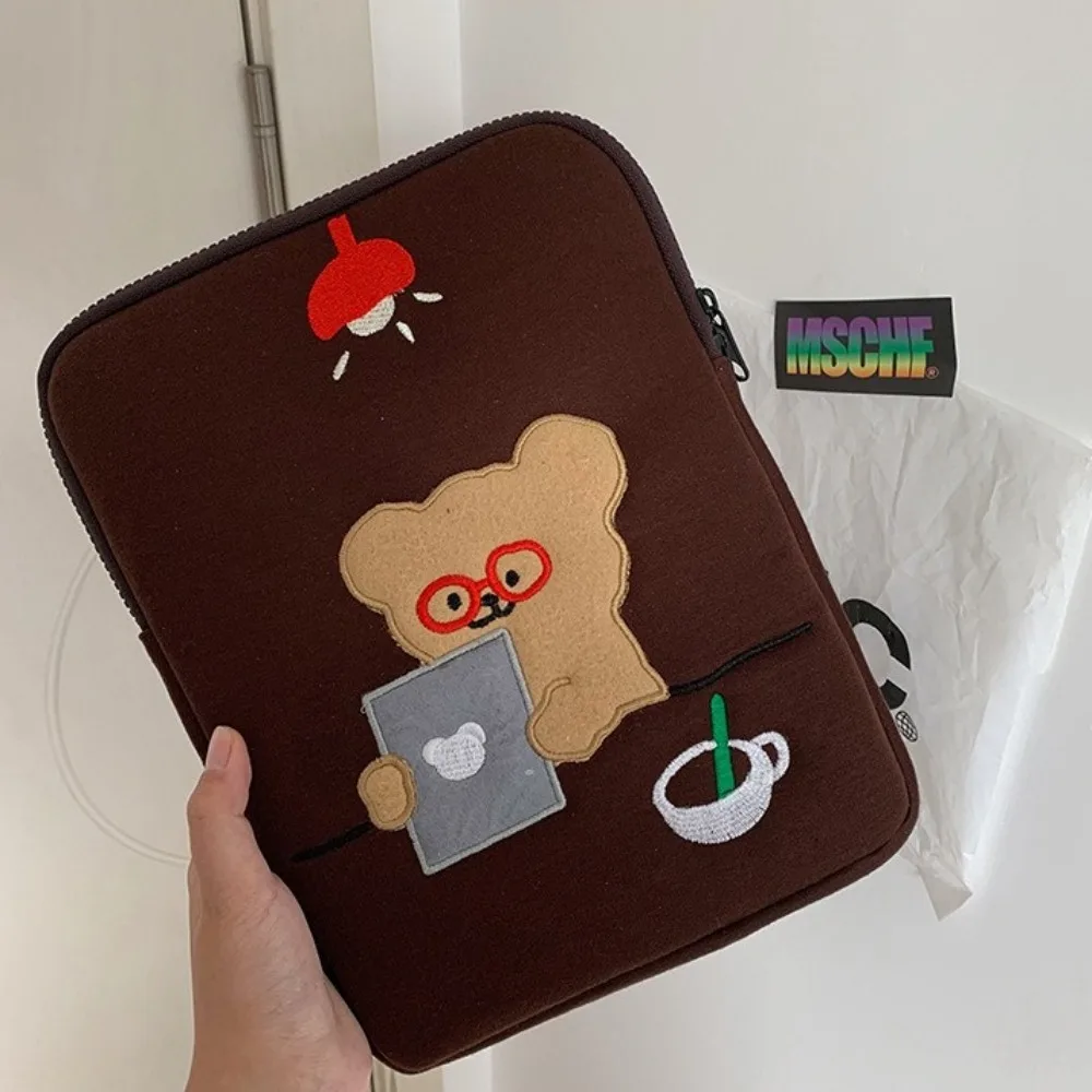 Cute Cartoon Bear Tablet Sleeve Bag 11/13/15 Inch Soft Case Laptop Storage Bag Shockproof Portable Tablet Sleeve Case