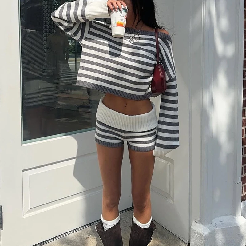 Maemukilabe 女性ニット 2 点セット秋長袖オフショルダーセータープルオーバー弾性ウエストショーツ付きストライプ衣装