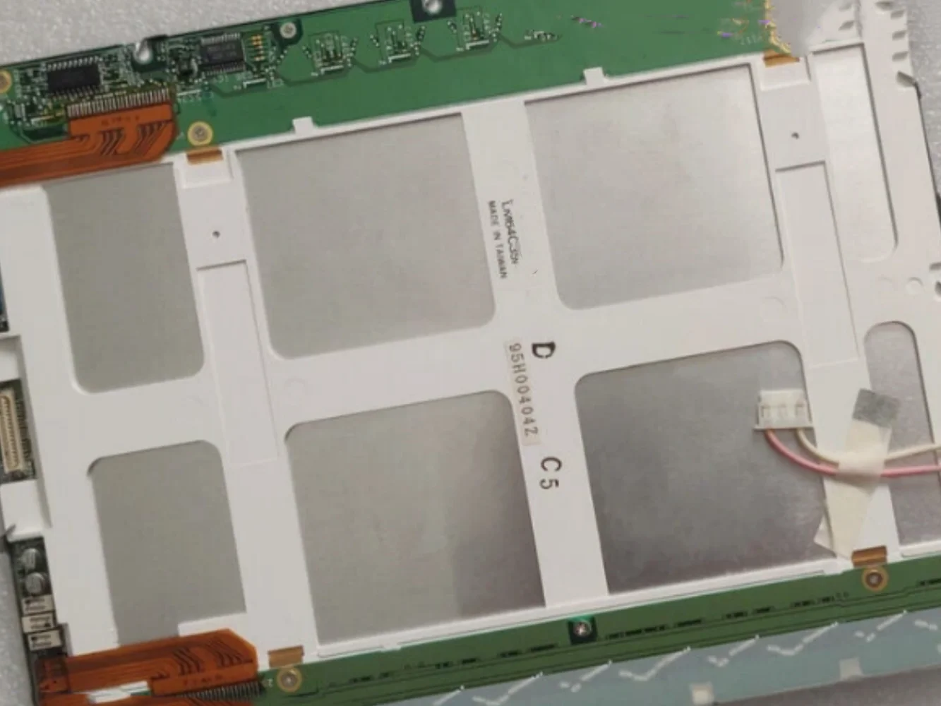 

LM64C35P LM64C350 LM64C351 LCD display screen