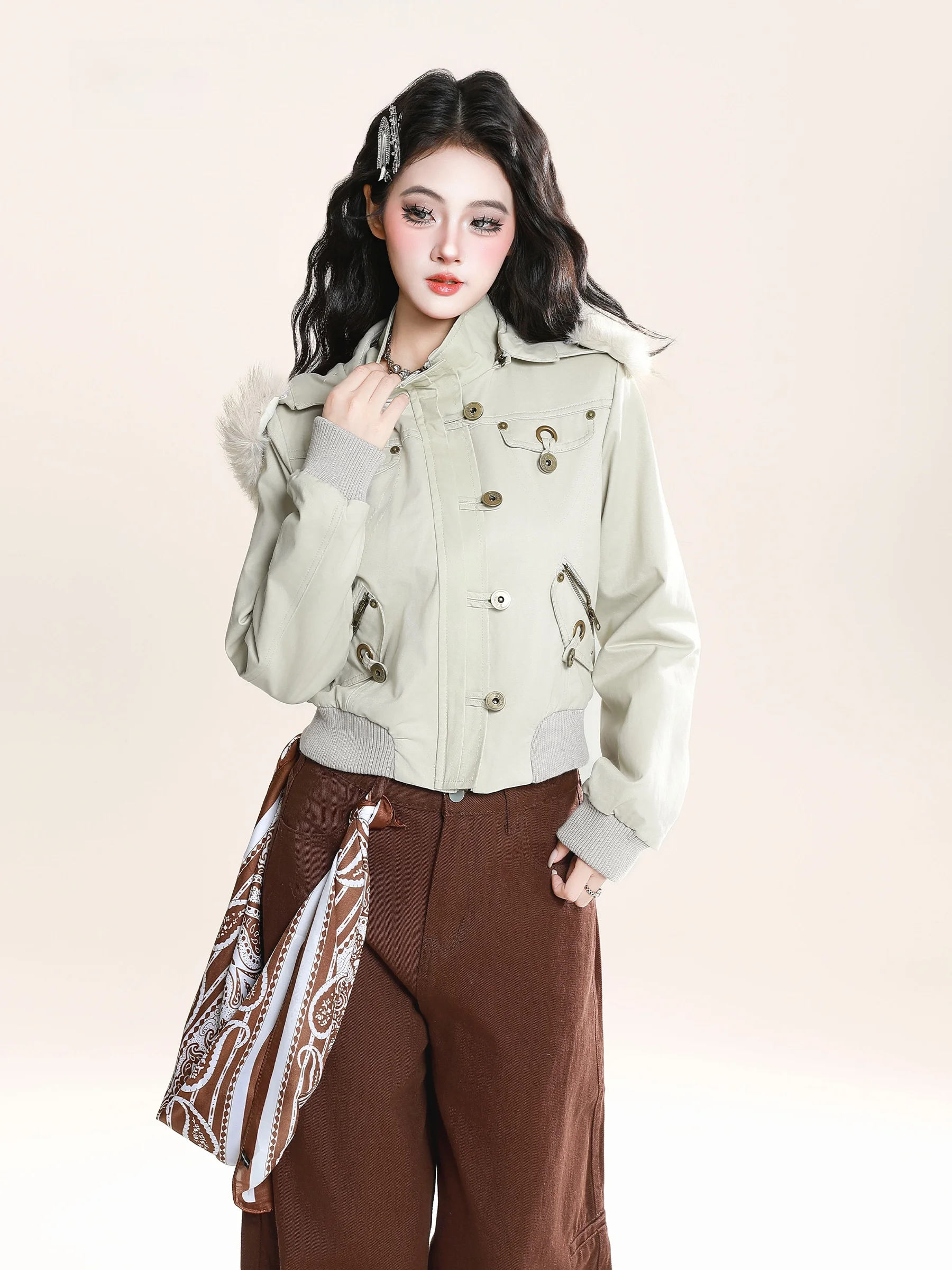 سترة بغطاء للرأس بياقة من الفرو قابلة للفصل من American Sle Hot Girl للسيدات لخريف جديد خفيف الوزن بقصة ضيقة وعصرية #2