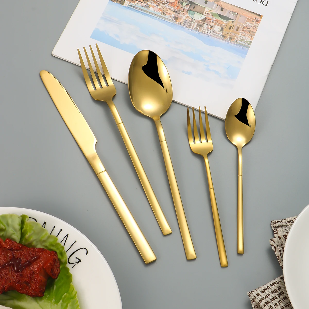 30/24-Piece Gold Stainless Steel Knight Cutlery Set for 6 People, Suitable for Family, Weddings, Reusable, Includes Knife, Fork