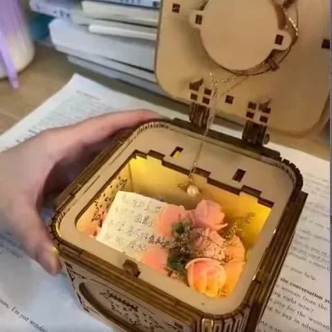 Wooden Puzzle Music Box 3D DIY Desk Decoration Jewelry Boxes Exquisite Christmas Birthday Valentine's Day Gifts