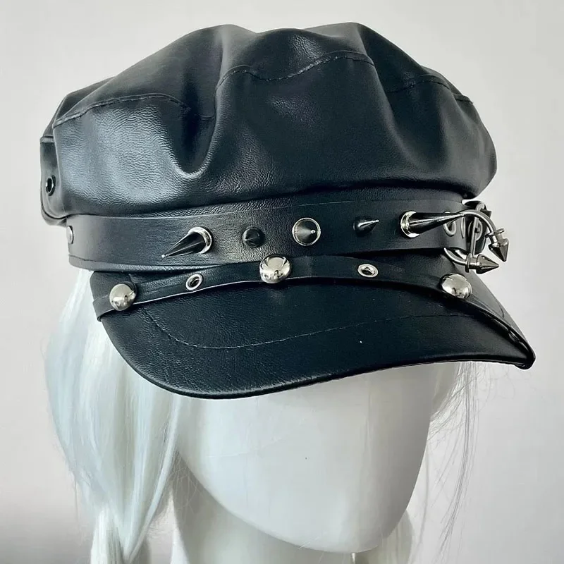Spike Rivet Cool Punk Beret Harajuku Y2K Gothic PU Leather Caps Black Color Fashion Trendy Vintage Newsboy Hats for Women Girls