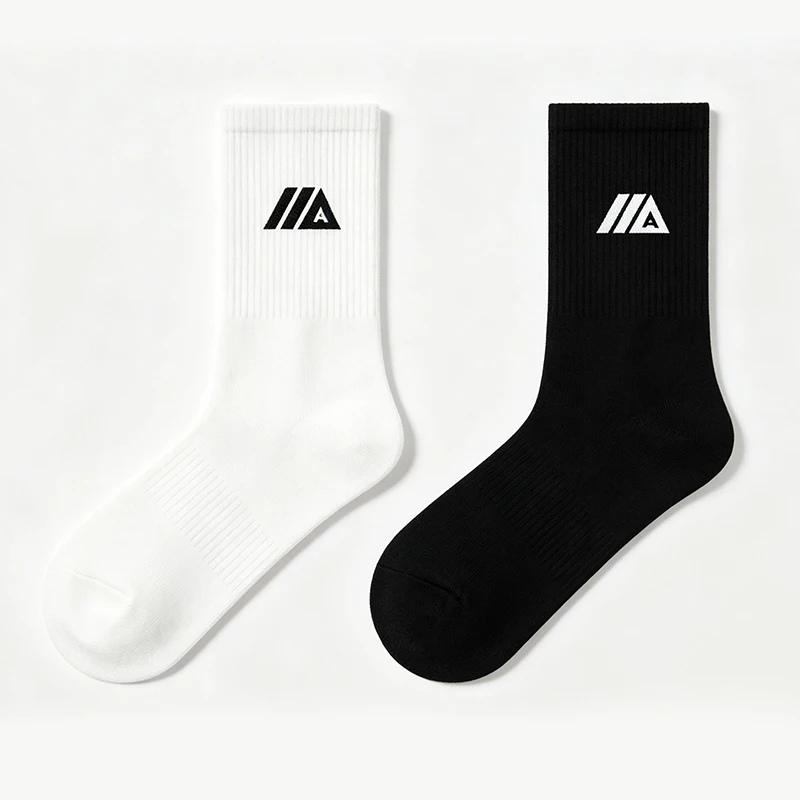 Classic Solid Color Sport Mid-Tube Socks Four Season Men's and Women's Casual Sweat Absorbent Lightweight and Elastic Socks