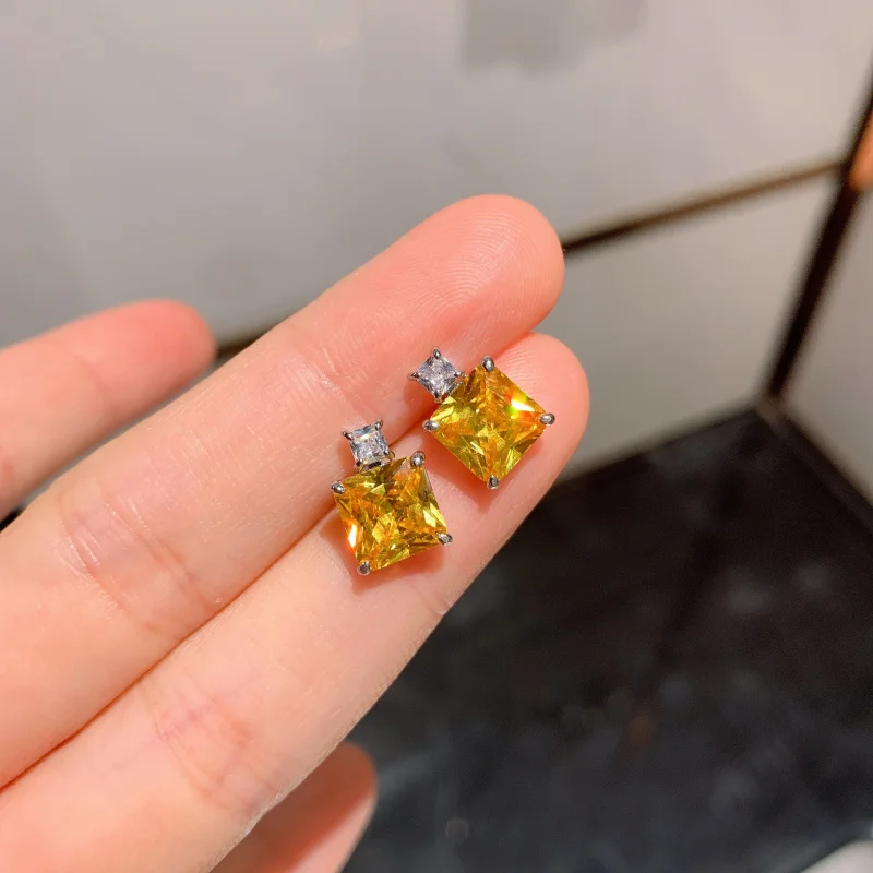 Jewelry Gemstone Style European and American Yellow Diamond Pendant Vintage Elegant Necklace for Women