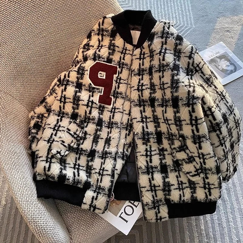 

plus Size Women's Thiened Oversized Baseball Jaet Autumn Winter Casual Plaid Lamb Fur Coat Korean Sle Stand Collar Coat