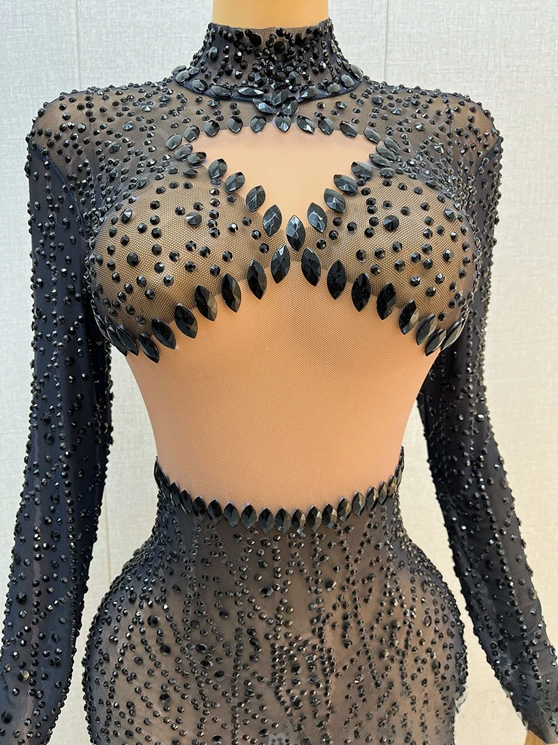 Zware industrie met diamanten ingelegde zwarte temperament taille body beeldhouwen sexy avondjurk bedrijf jaarlijkse bijeenkomst avondjurk