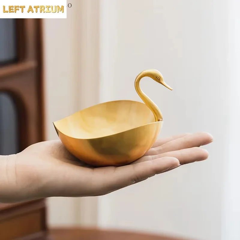 European Style Light Luxury Brass Jewelry Dish Creative Swan Storage Bowl Tea Table Snacks Dried Fruit Tray Decorative Ornaments