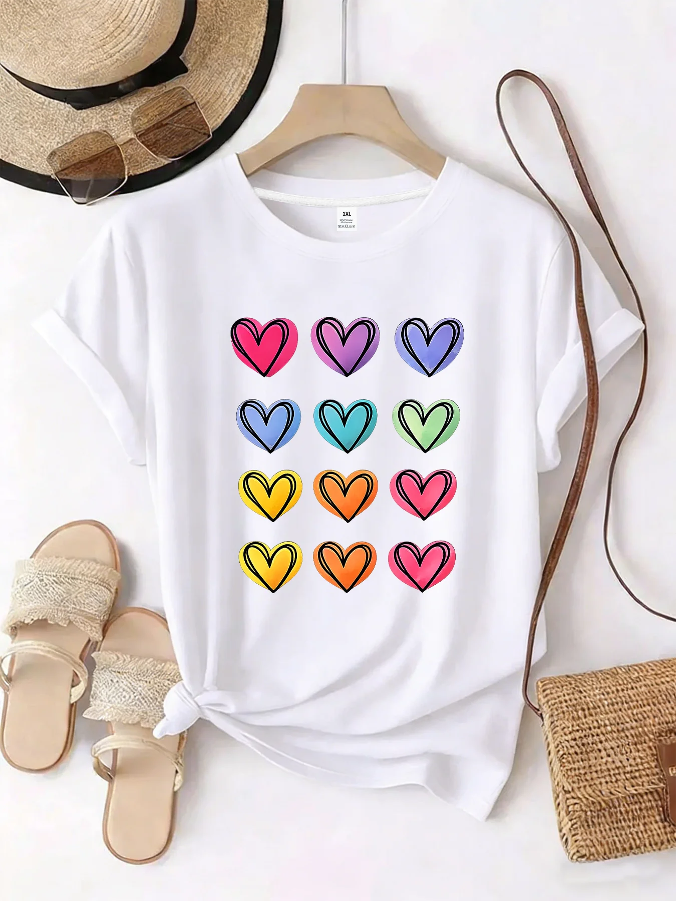 

【WZM101326】Love print plus size women's round neck summer casual short sleeved street fashion versatile plus size T-shirt