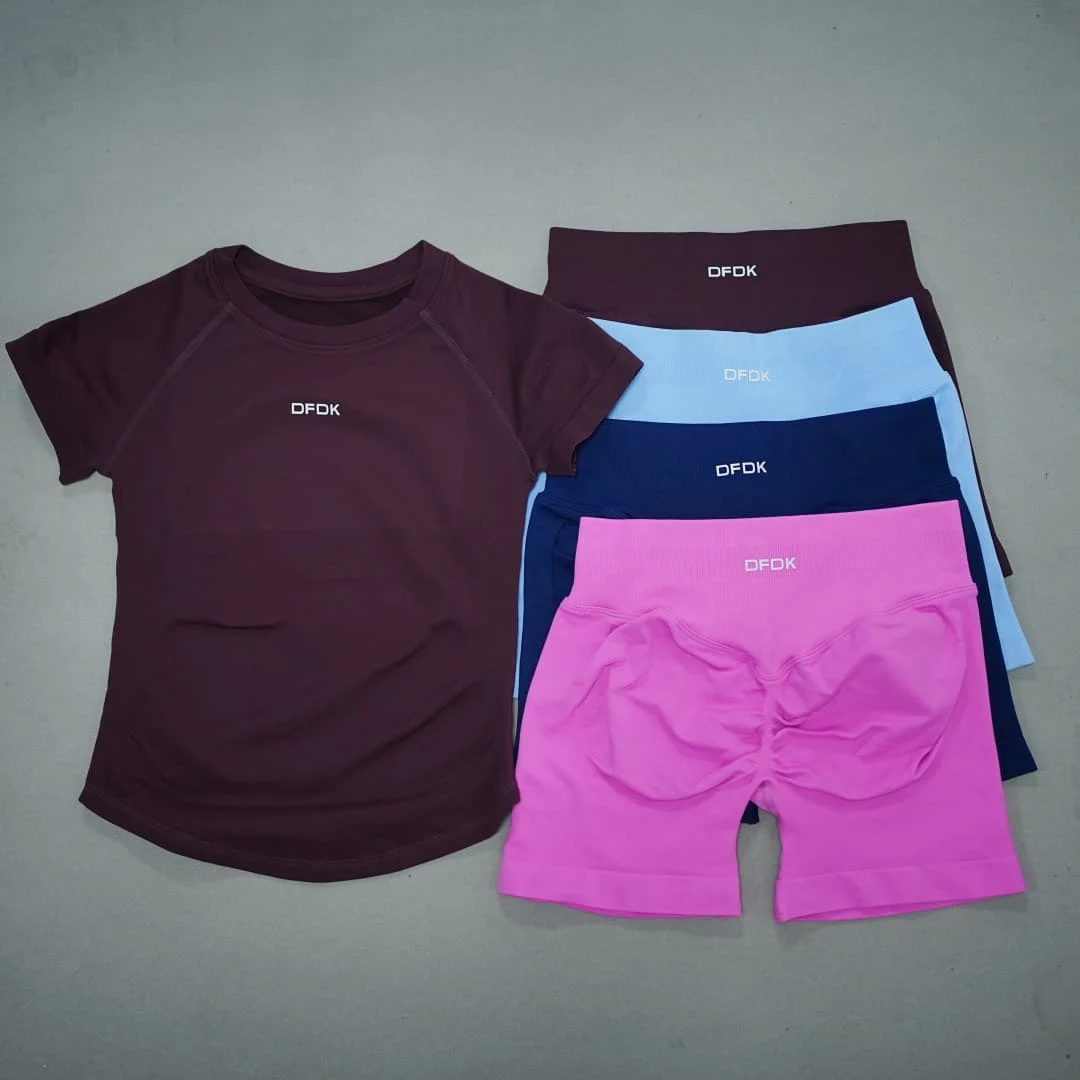 DFDK 2 Piece Ribbed Seamless Tracksuit Women Breathable Short Sleeve Top High Waist Scrunch Shorts Workout Running Gym Yoga Spor