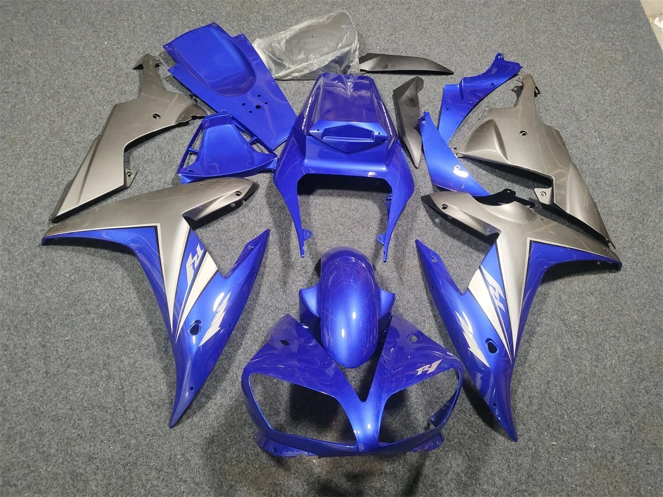 

For Yamaha YZFR1 YZF-R1 YZF R1 YZF1000 2002 2003 Motorcycle Fairing Injection Kit ABS Plastic Body Bodykits Accessories Black