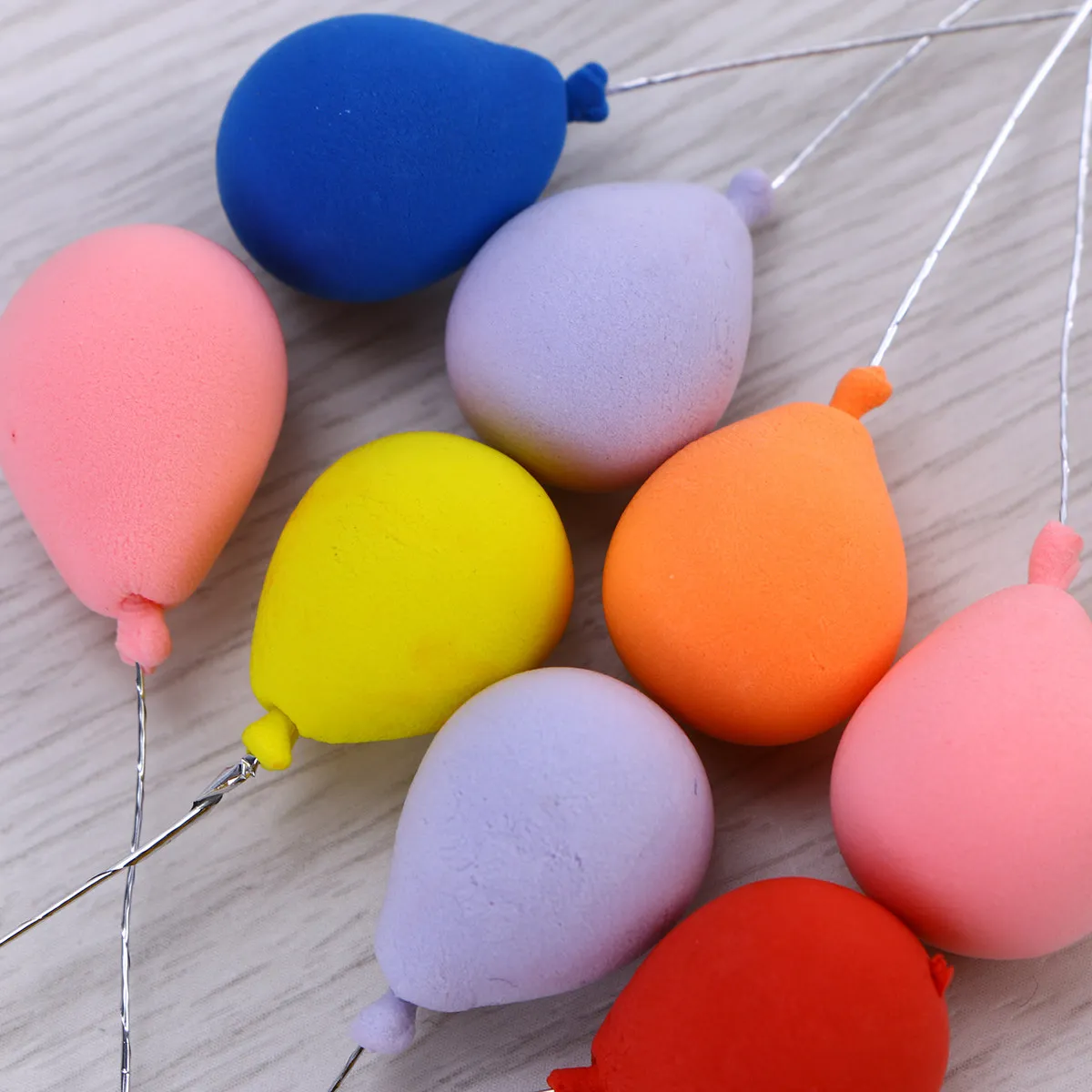 

8Pcs Miniature Balloons Realistic Shape Decorative Garden Ornament for Mini Garden Fairy World Micro Landscape Terrarium