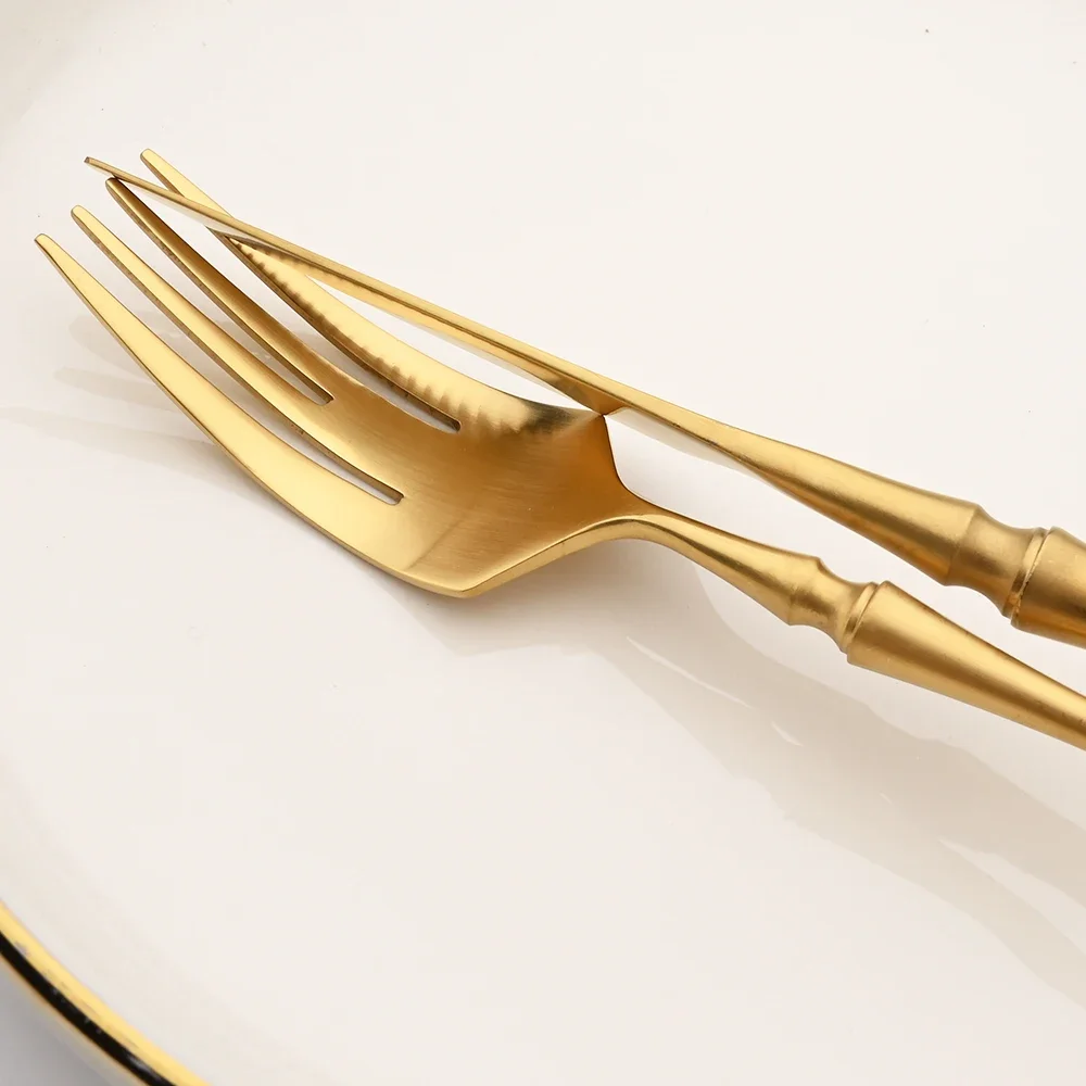 304 Stainless Steel Red Gold Sets Tableware Dinnerware Set Matte Kitchen Knives Forks Spoons Set Flatware Silverware Wedding Set
