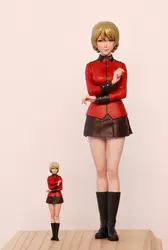 1/20 Scale Die Casting Resin Model Assembly Kit Girl and Tank Darjeeling (unpainted) (requires Assembly)