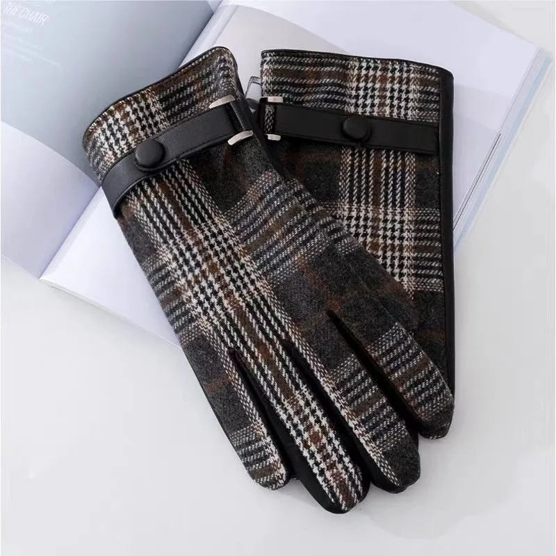 British Woolen Plaid Gloves, Classic Leather, Fabric, and Plush Thickened Warm Men's Riding Windproof Gloves