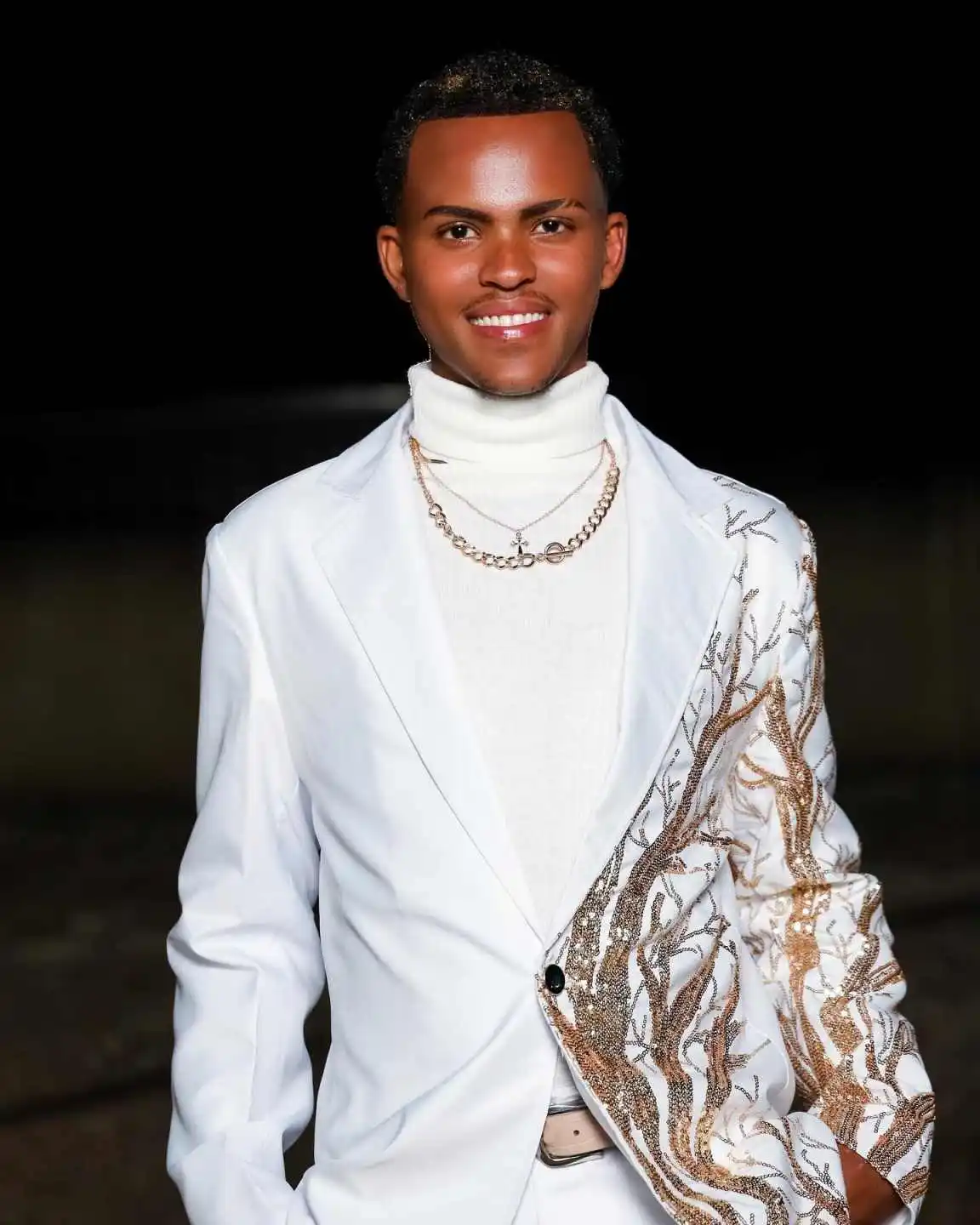Luxurious Sequins Groom Wedding Tuxedos One Button Notched Lapel Pant Sets Beadeds Men Suits Customized 2 Pieces