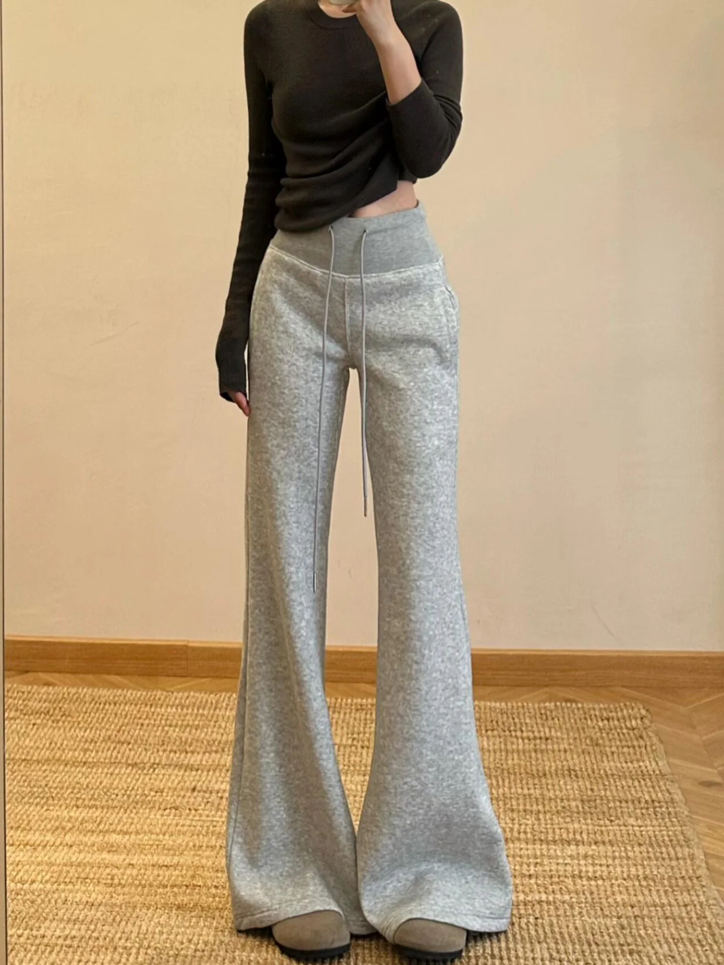 กางเกงขายาวทรงกระดิ่งเอวสูงสำหรับผู้หญิง สไตล์ลำลอง เหมาะสำหรับเล่นโยคะ ออกกำลังกาย ใส่สบาย รุ่นใหม่สำหรับฤดูใบไม้ผลิและฤดูใบไม้ร่วง