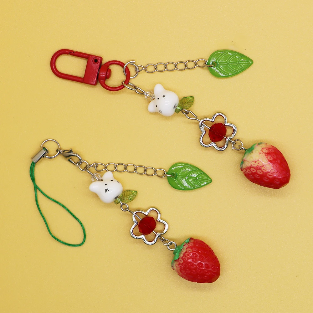 Niedlicher Erdbeer-Kaninchen-Handyanhänger, Kawaii-Tier-Frucht-Anhänger für iPhone-Hülle, Lanyard – Detail 2