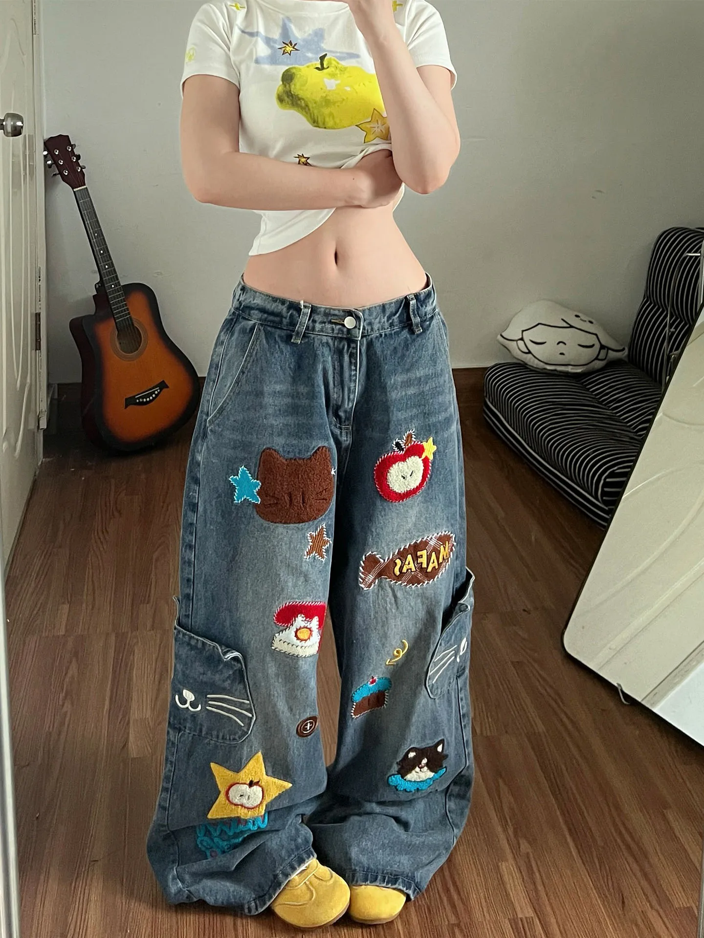 

Cartoon Embroidered Loose Wide Leg Jeans Women's Casual High Waist Straight Leg Blue Denim Pants Spring New Style Street Fashion