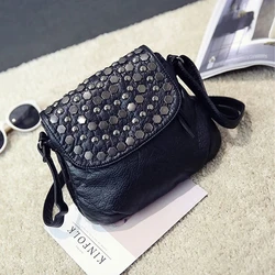 Bolso de mensajero de cuero PU suave para mujer, bandolera de hombro informal, bolso de mano Vintage con remaches, bolsa negra para mujer