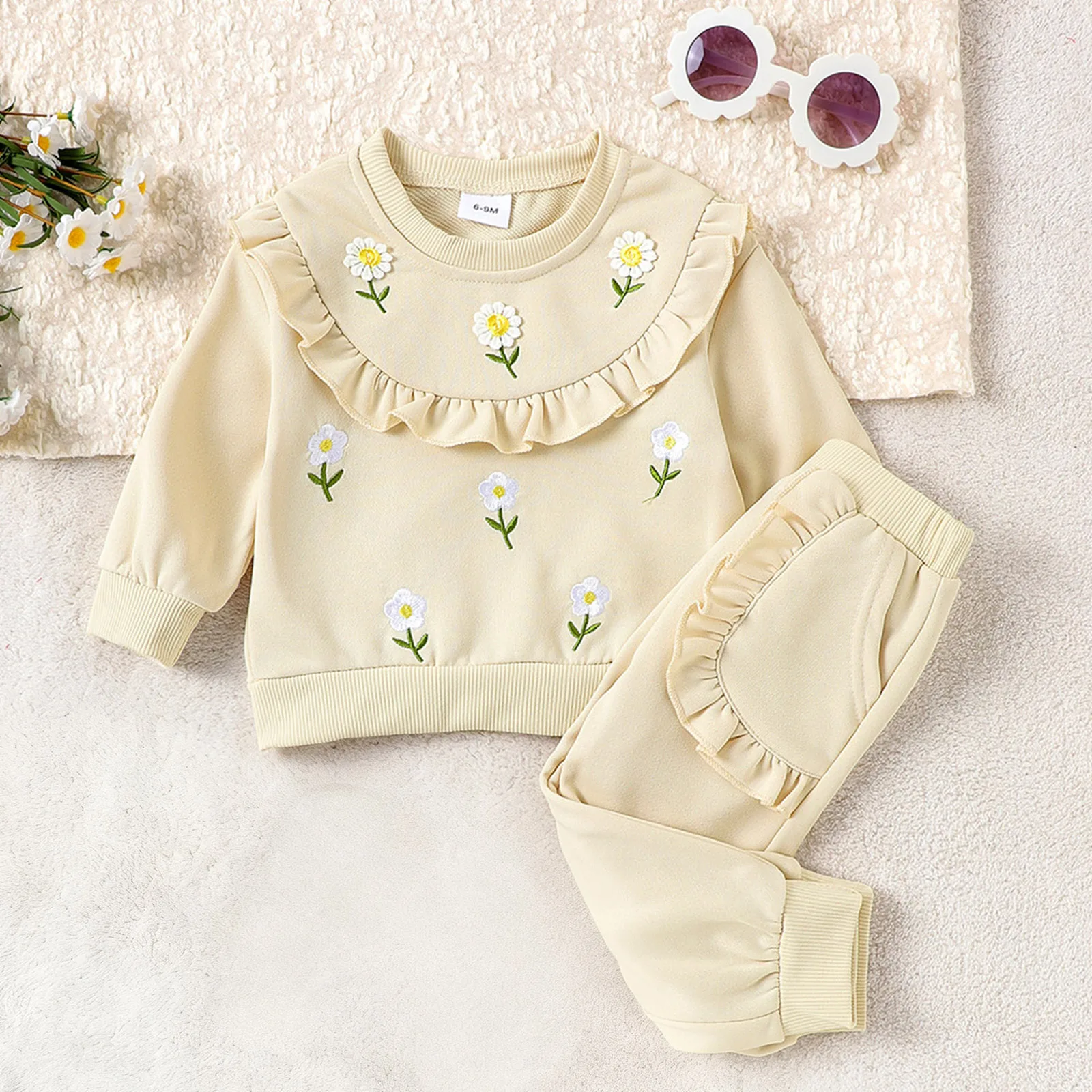 مقاس 4 ملابس بناتي طقم تطريز بناتي بيج مكشكش بأكمام طويلة وسراويل مزخرفة بالدانتيل 3 أشياء #1