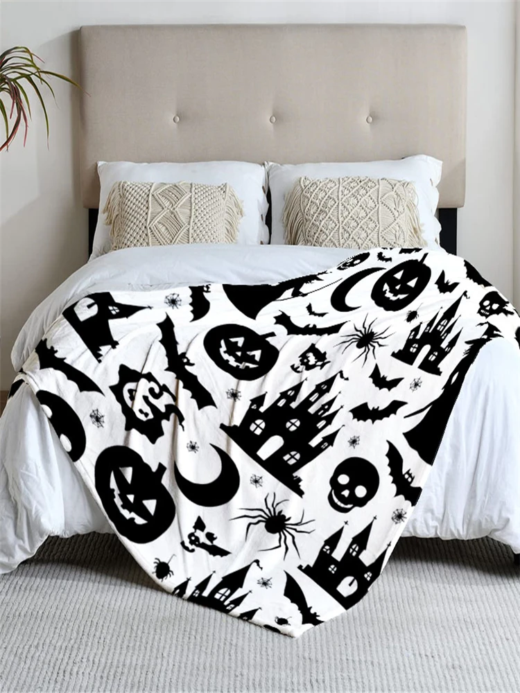 قطعة واحدة من بطانية الفانيلا باللونين الأبيض والأسود بطابع الهالوين، ناعمة، مناسبة للأريكة والسرير والمكتب والاستخدام لجميع المواسم. #4