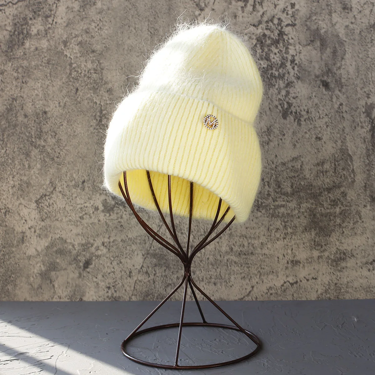 NOWOŚĆ Kominiarka Czapki z futra królika Miękka ciepła puszysta czapka zimowa dla kobiet Angora Dzianinowa czapka Skullies Beanies M ciepła damska czapka z dzianiny