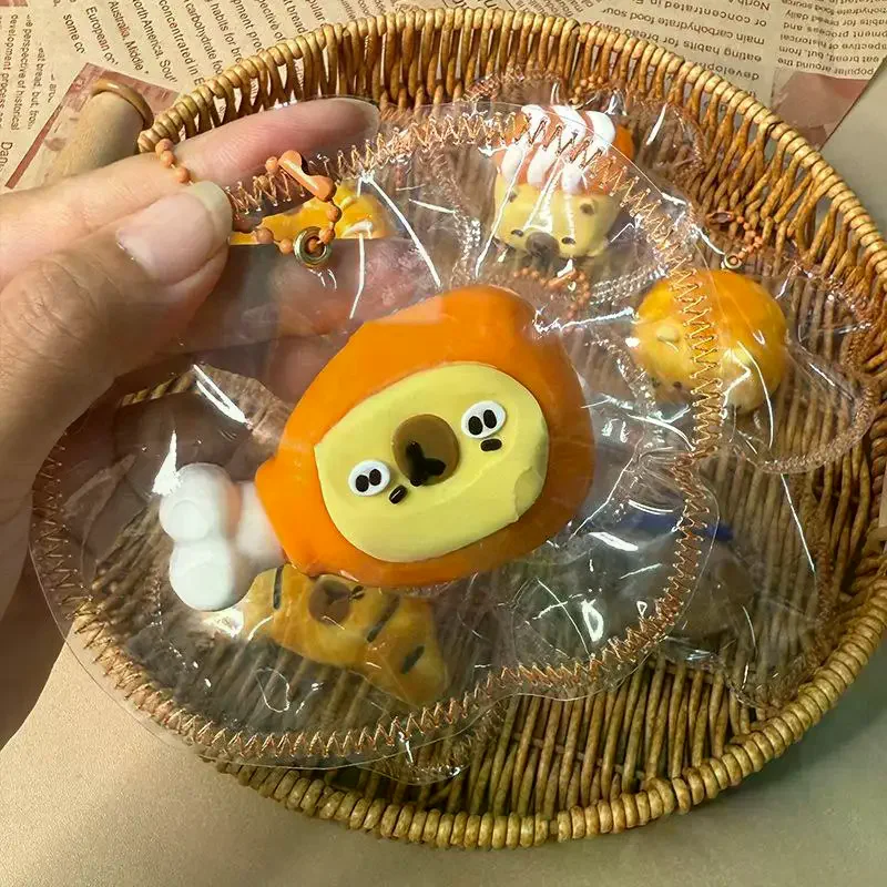 Cute Fun Capybara Pinch Squeeze Toy Silicone Stress Relief Toy Cream Mud Feel Decompression Slow Rebound Toy Keyring Charm Gifts