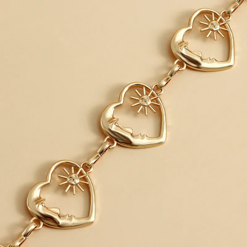 Fashion Love Heart Shaped Metal Waist Chain for Skirt Pants Dress Coat Sweater Suit Decoration Belt Performance Accessories