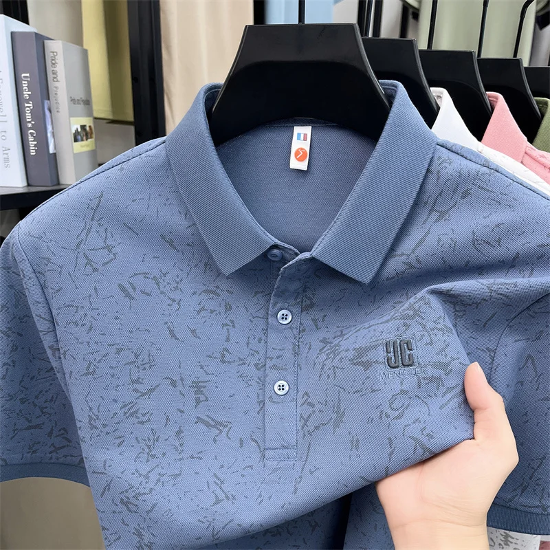 Einzigartiges, modisch bedrucktes Kurzarm-Poloshirt, Luxusmarke, Herren-Sommer-T-Shirt aus atmungsaktiver Seiden-Baumwolle mit neuem Buchstaben-Stickmuster