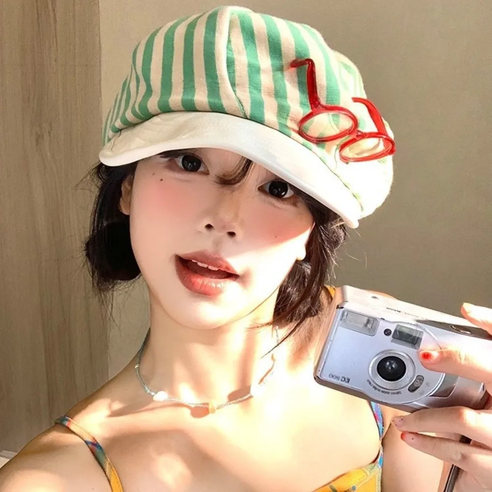 قبعات كورية كلاسيكية مخططة متعددة الاستخدامات قبعات رسام كلاسيكية Y2k قبعة صغيرة غير رسمية للنساء #1