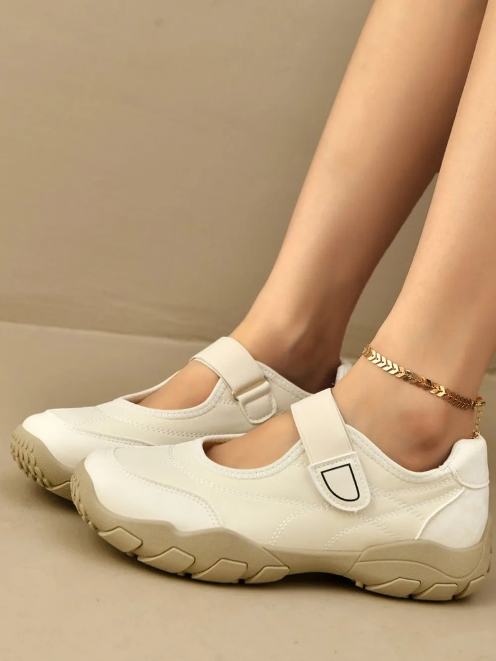 Frühling und Herbst Elegante Rundzehen-Sexy-Laufschuhe Sport-Freizeitschuhe Mode Bestseller Neue Bequeme Mary Jane Damenschuhe – Detail 4