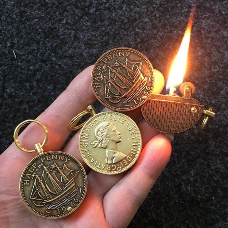 

Vintage Coin Pendant Kerosene Lighter Windproof Creative Old-fashioned Grinding Wheel Portable Mini Lighter Men's Small Tool