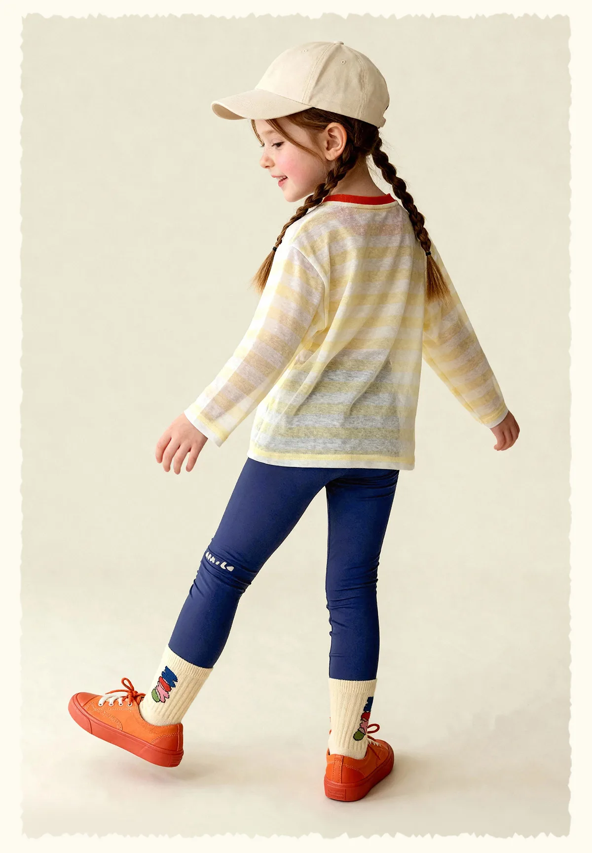 Amila 2026 Frühlings-Mädchenunterhose, hohe Elastizität, nicht verformbar, vielseitige Yogahose, Kinderbekleidung, Hose – Detail 20
