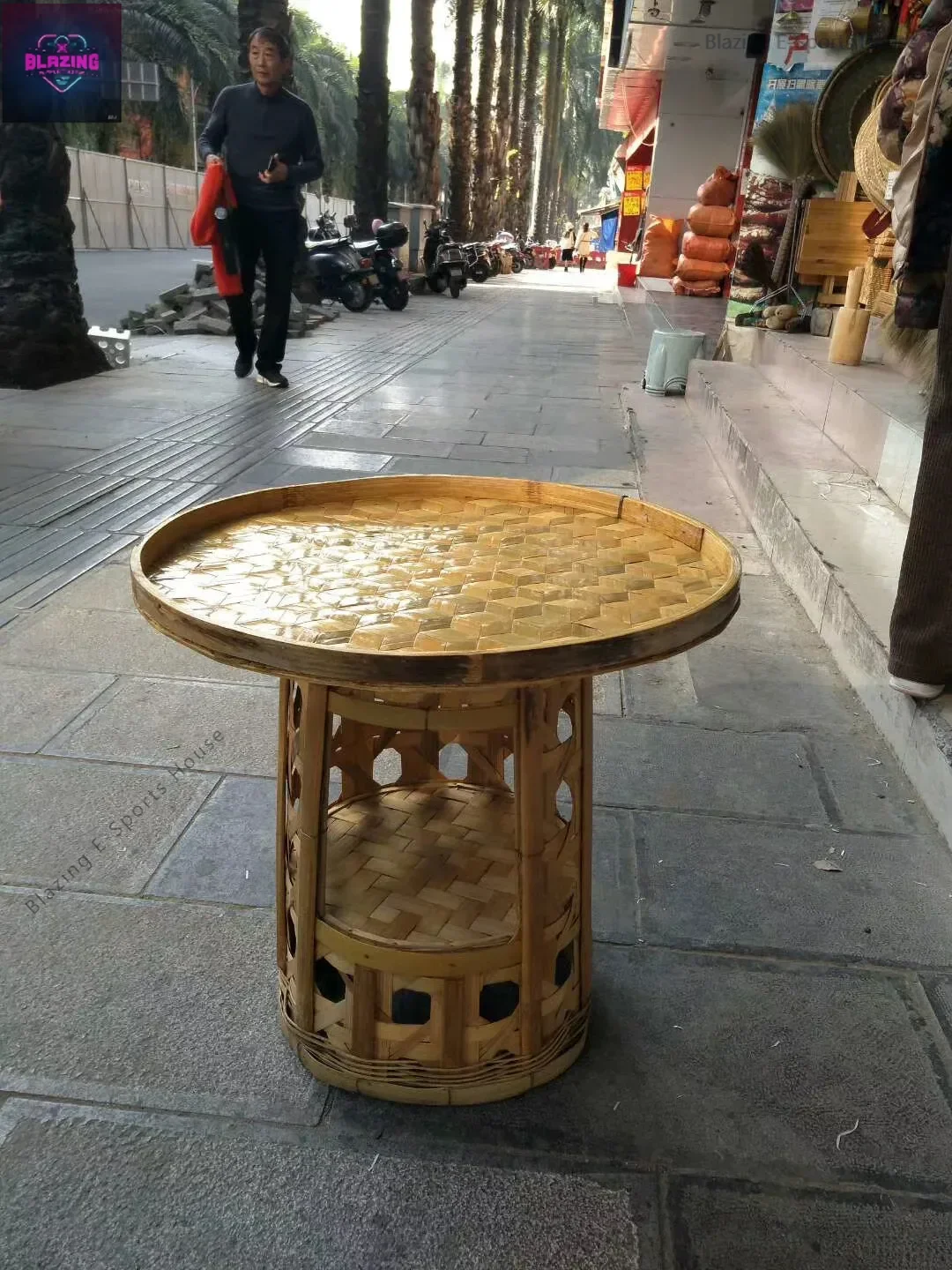 Yunnan Dai's characteristic exquisite dining table handicraft simple bamboo weaving small round table bamboo tea table home