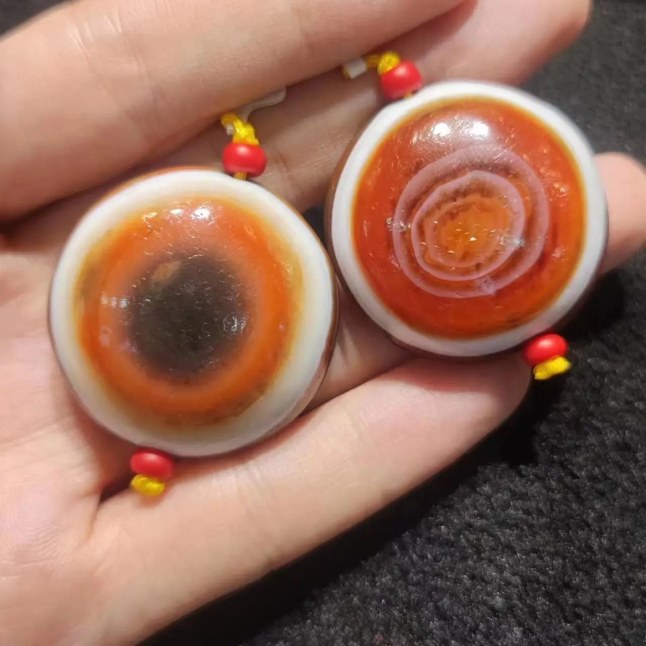 

1pcs/lot natural agate traditional old craftsmanship sheep's eye board red Weathering lines Good taste Collectible Handmade bead