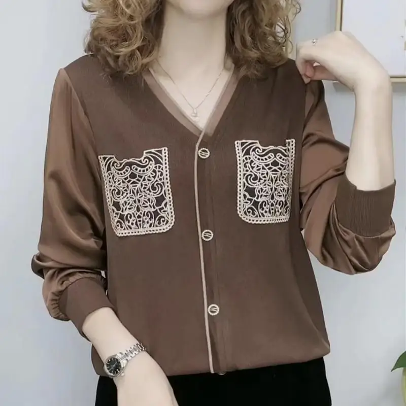 

Autumn V-Neck Vintage Button Solid T-shirt 2023 Women's Clothing Fashion Mesh Spliced All-match Long Sleeve Tops Female Commuter