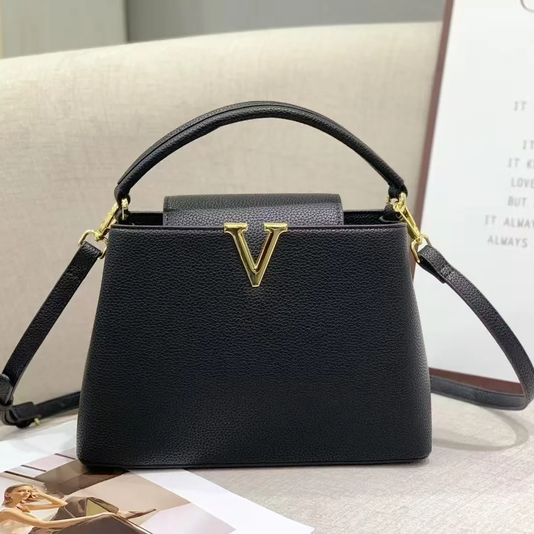 

Chic Pebbled Leather Retro Bag – Versatile Top Handle Shoulder Crossbody Purse, Luxury Finish & Classic Design for Sophisticated