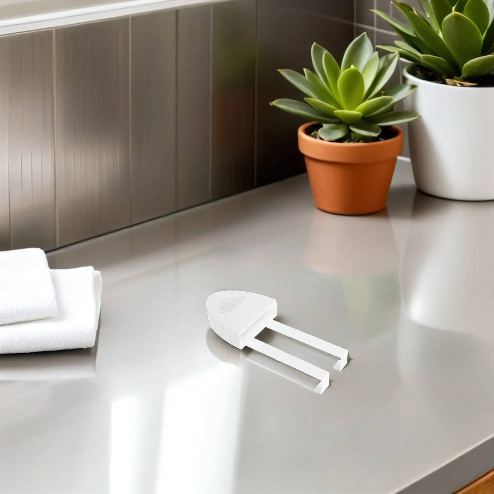 

Держатель для чистящих таблеток для унитаза, пластиковый, регулируемый крючок, органайзер для таблеток для чистки унитаза, лоток для таблеток в бачок унитаза