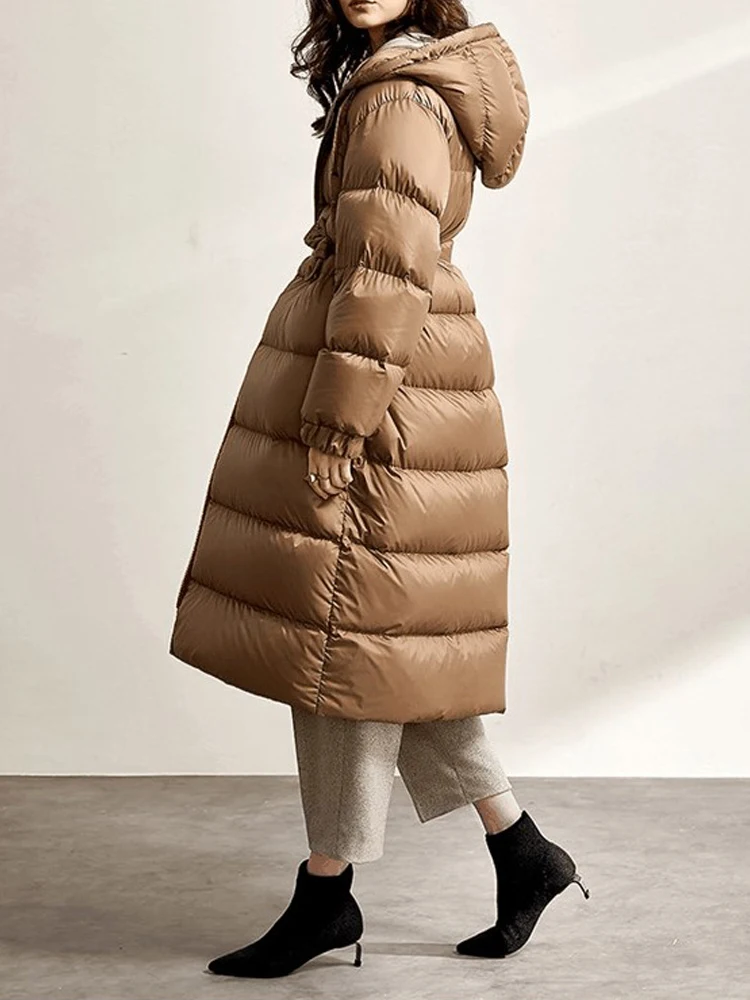 Luxury champagne color Long down jacket Warm 2024 Winter Elegant Hooded zipper puffer coat Fluffy With belt Clothes INKEO 3O316