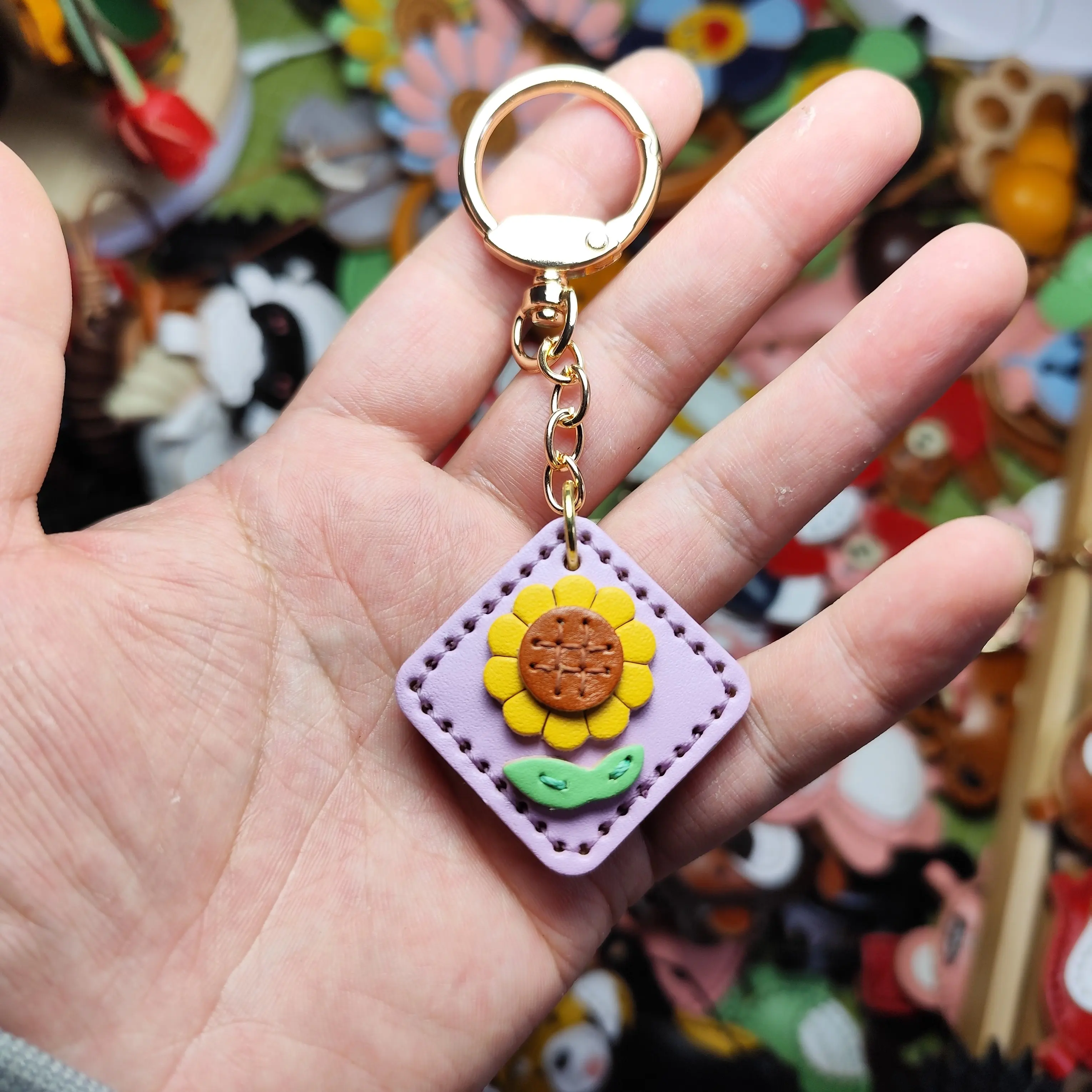 Cowhide Bag Charm Cover Keychain Mother's Day Practical Gift Car Keychain Pendant Luggage Pendant