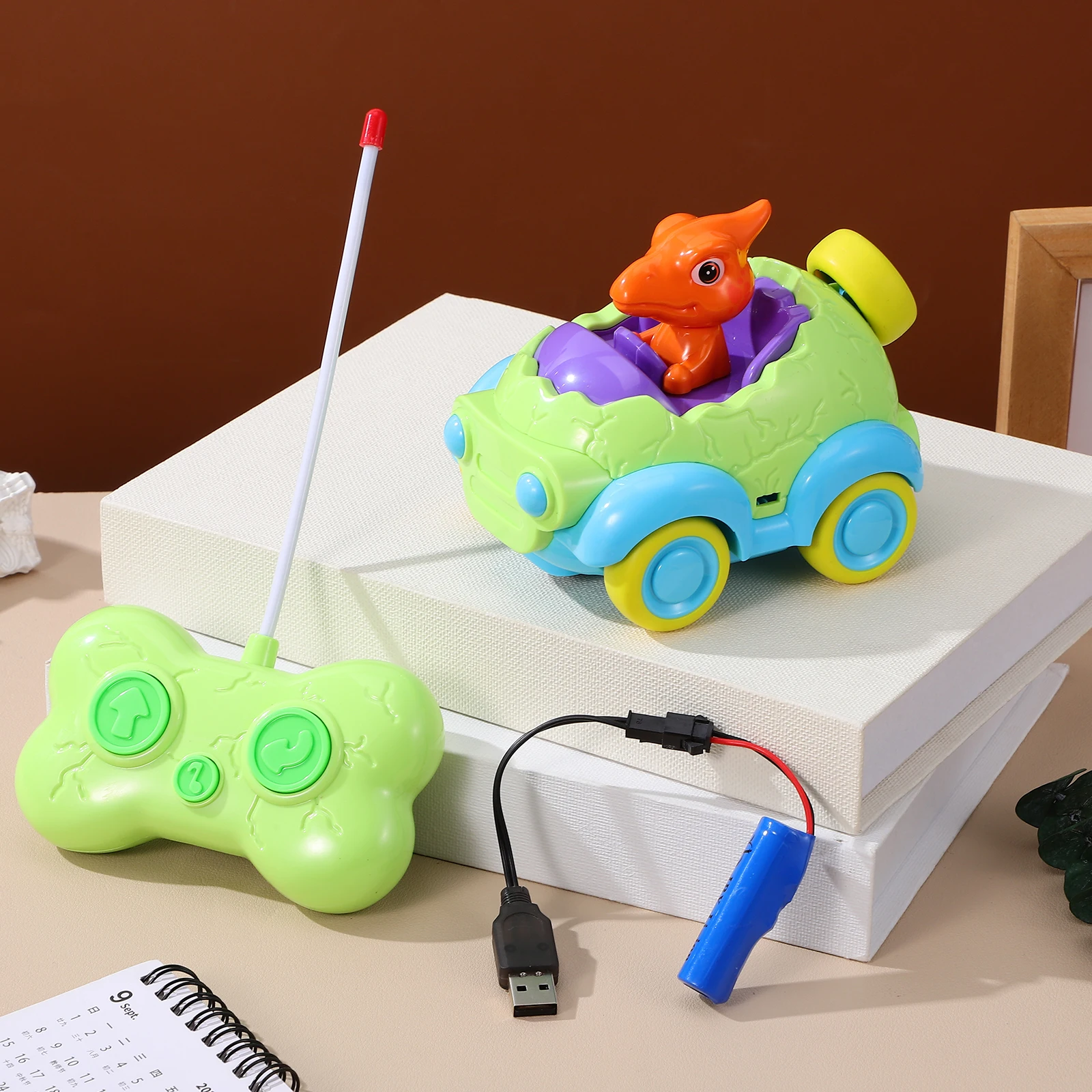 Coche de juguete con Control remoto de dinosaurio, luces con sonido, vehículo giratorio, juguetes de animales de dibujos animados para niños y niñas, rellenos de medias, carreras para niños