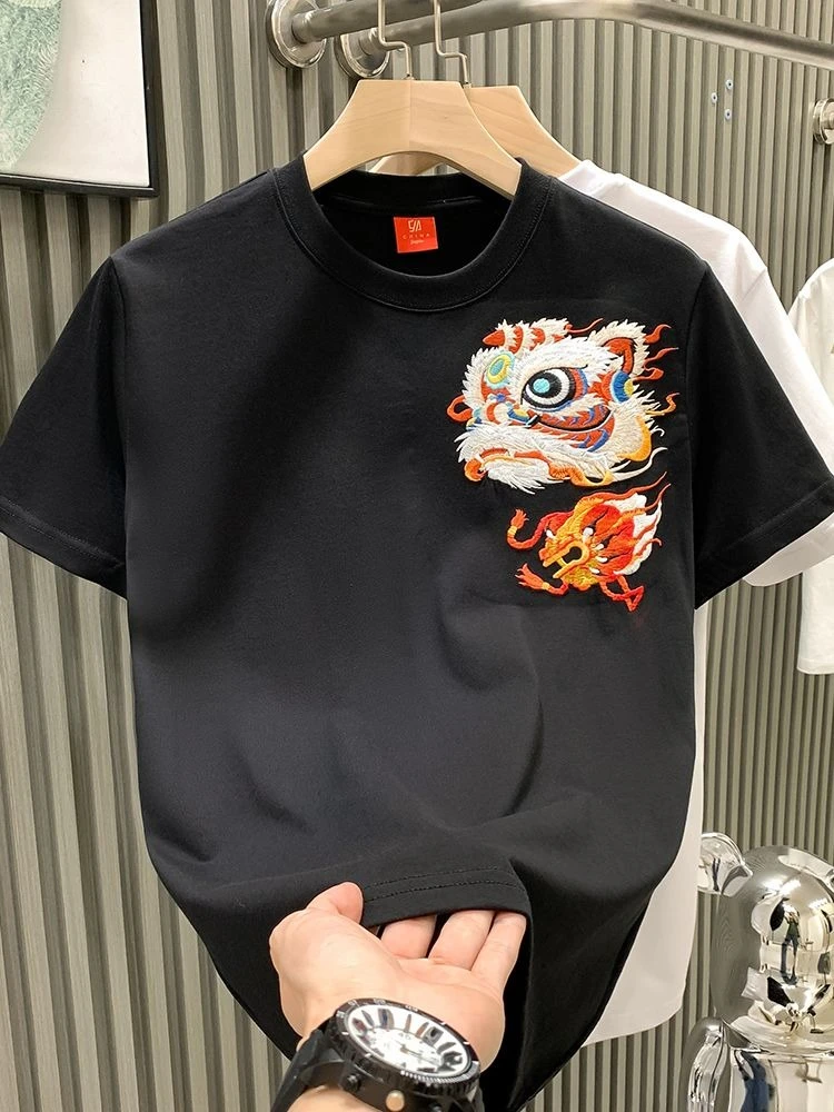 

Мужская футболка с коротким рукавом и круглым вырезом, с вышивкой, в европейском стиле, модная, люксовая, дизайнерская, для молодых мужчин ​