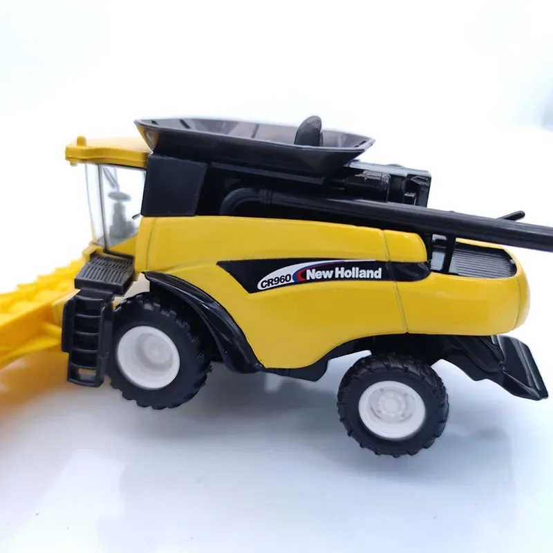 1:64 New Holland CR960 Combine Die casting Harvester model metal model