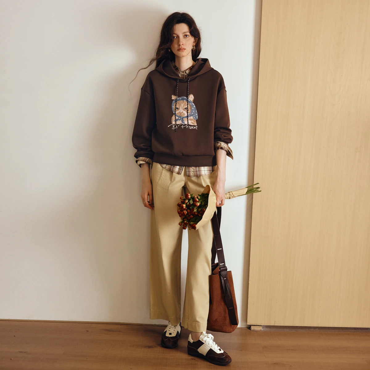 OLrain 2025 Women's Autumn Hooded Sweatshirts Cartoon Cute Print Loose Tops Casual Commute Knitwear Female Clothing O57QR000995