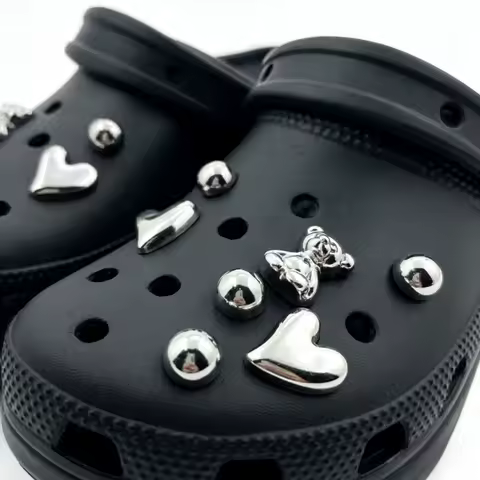 14PCS DIY Hole Shoes Charms Black &amp; White Pearl Bear Design Quality Garden Shoe Decoration Accessory for Girls Unique Gift Idea