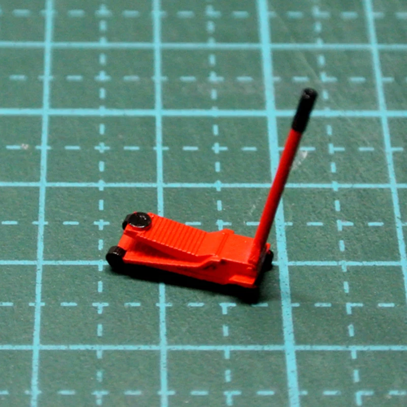 1PCS 1/64 Scale Mini Resin Horizontal Jack Model Repair Shop Tools Miniature Prop Decoration Auto Accessories for RC Car Model