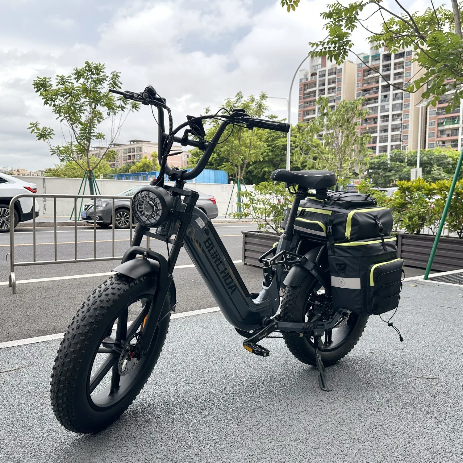 Ladies electric bicycle lithium battery power integrated wheel aluminum alloy soft tail frame oil brake variable speed bicycle