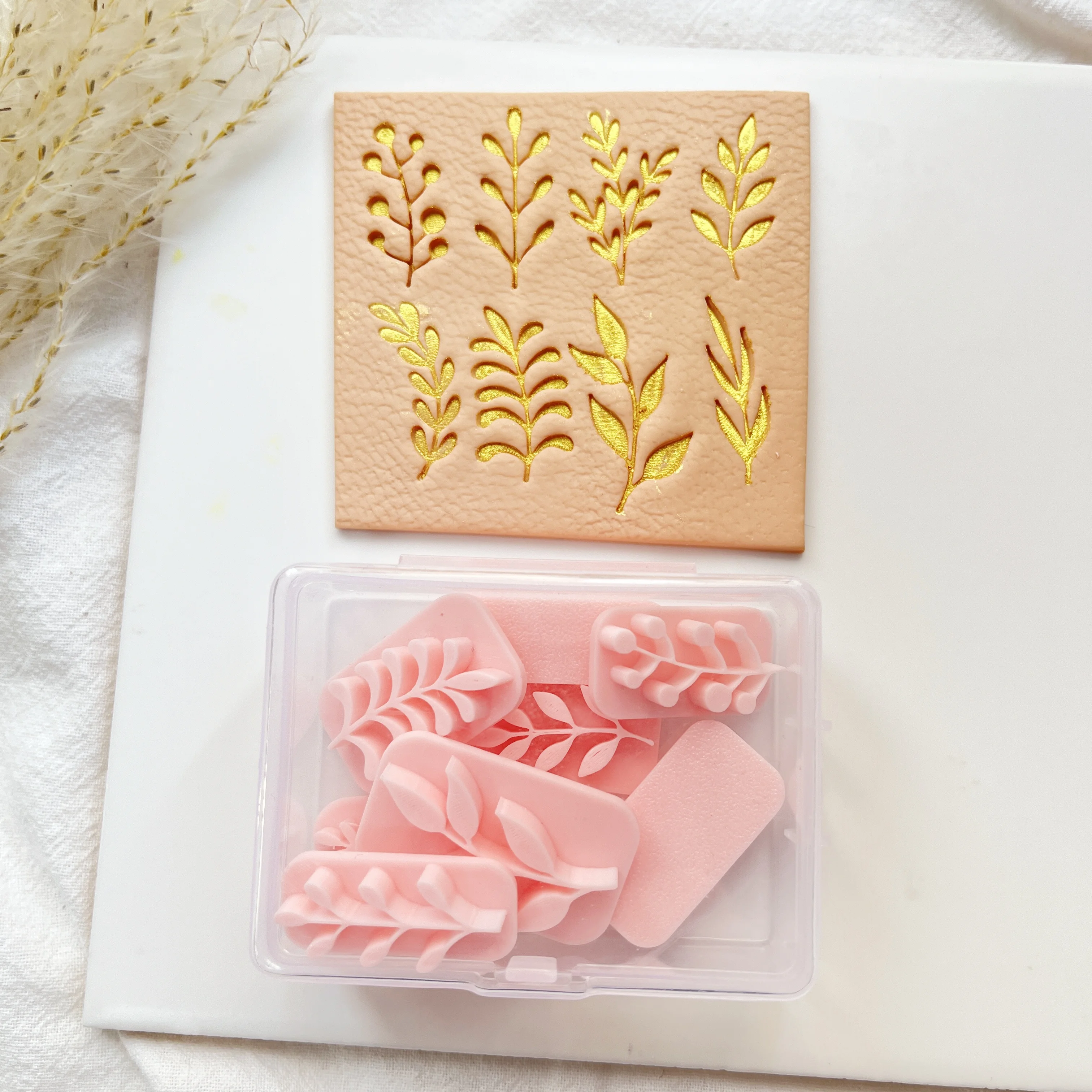 8pcs Pressed Leaf Texture Soft Clay Molds Handmade Gifts Hairpins Accessories Pendants Clay And Other Texture Molds DIY Creative
