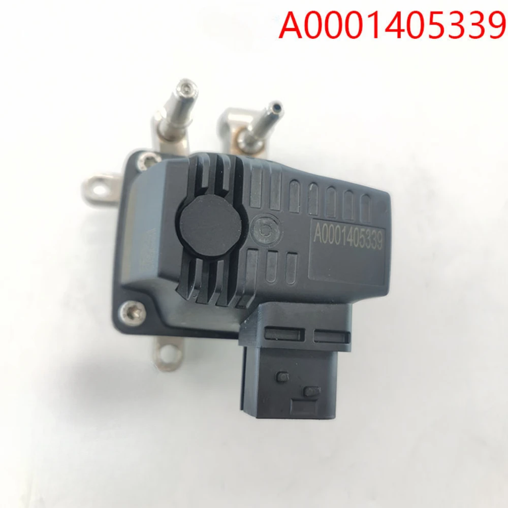 

For A050S572 4377649 A0001405339 0001405339 DCU Urea Injection Pump Engine Adblue Pump for Mercedes Benz